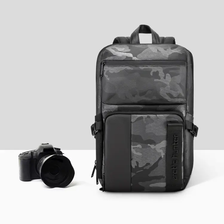 Arctic Hunter 13.3 colos laptop hátizsák, hátitáska fekete-szürke színben, terepmintás vízálló (B00096-BLACK)