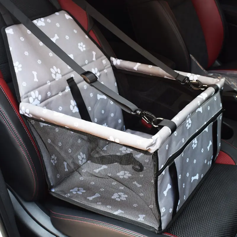 Autós ülés kutyáknak, kutyaülés, kutyaszállító box szürke mancs mintával (pet-car-box-grey-paws-ch132)