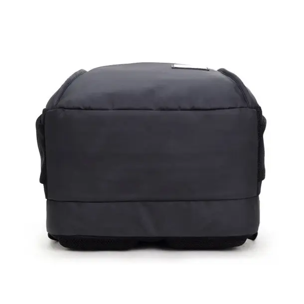 Arctic Hunter 15.6'' laptop hátizsák, hátitáska fekete színben vízálló (20005-BLACK)