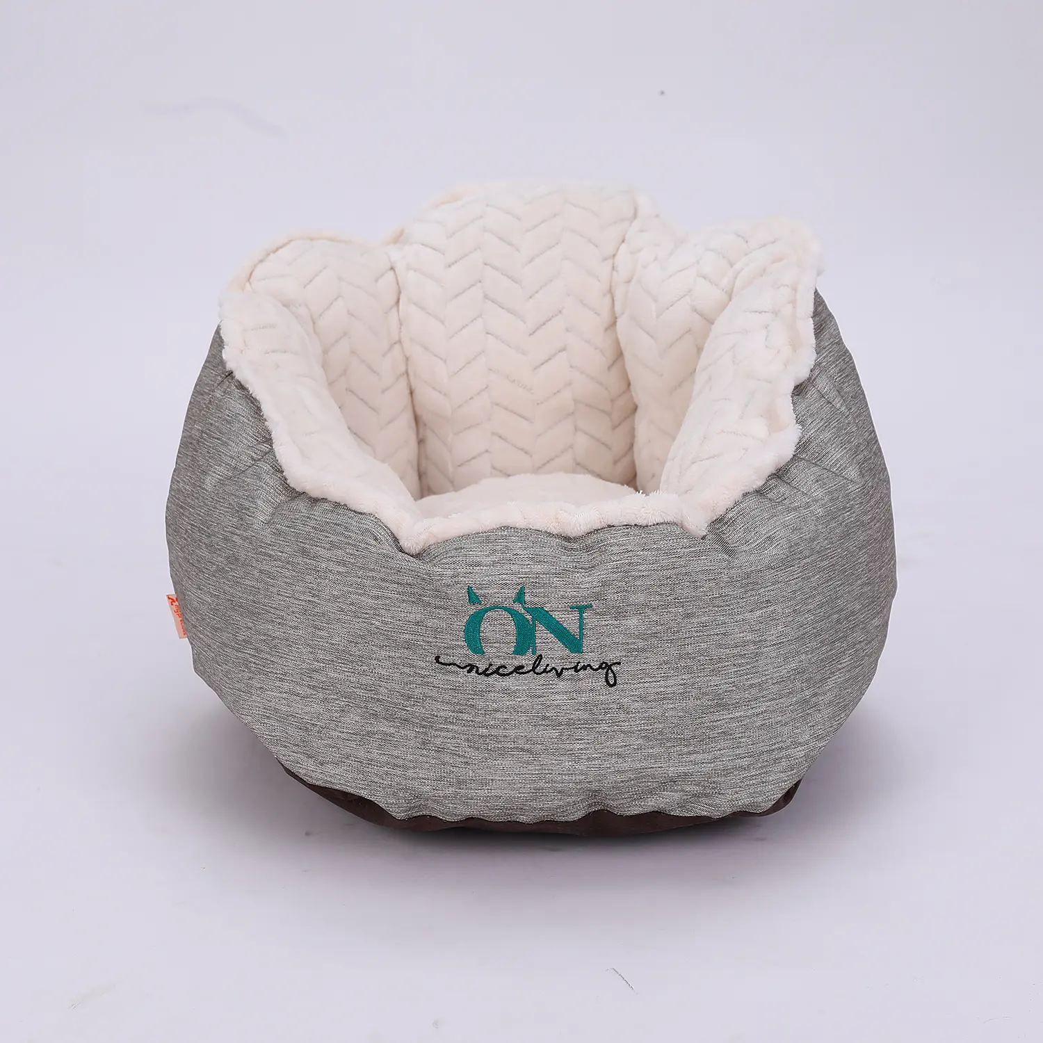 HOOPET macskafekhely, macskaágy szükre színben S méret (CAT-BED-GREY-S-6943)