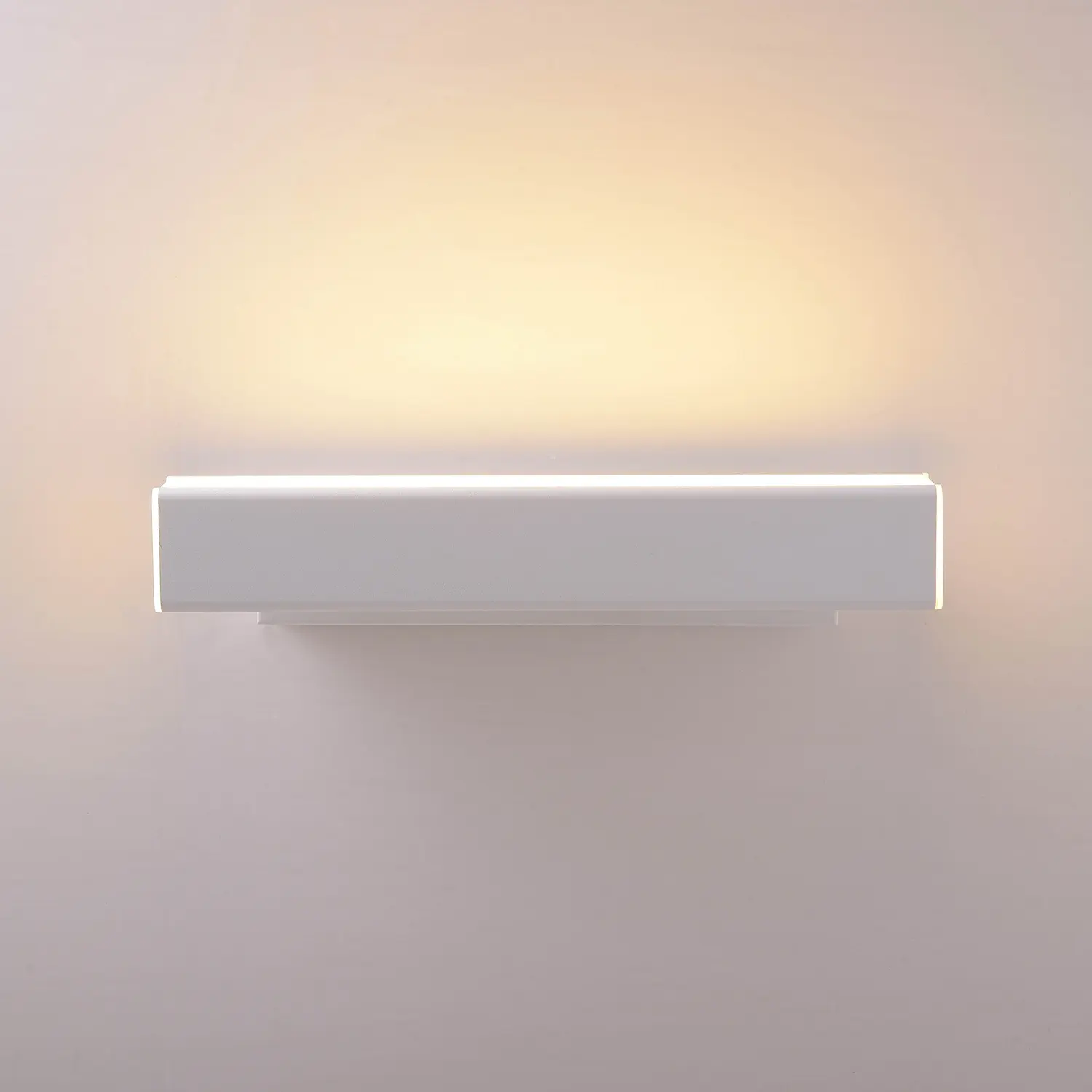 Kültéri fali LED lámpa 6W fehér IP65 vízálló (OUTDOOR-LED-1038-WHITE)