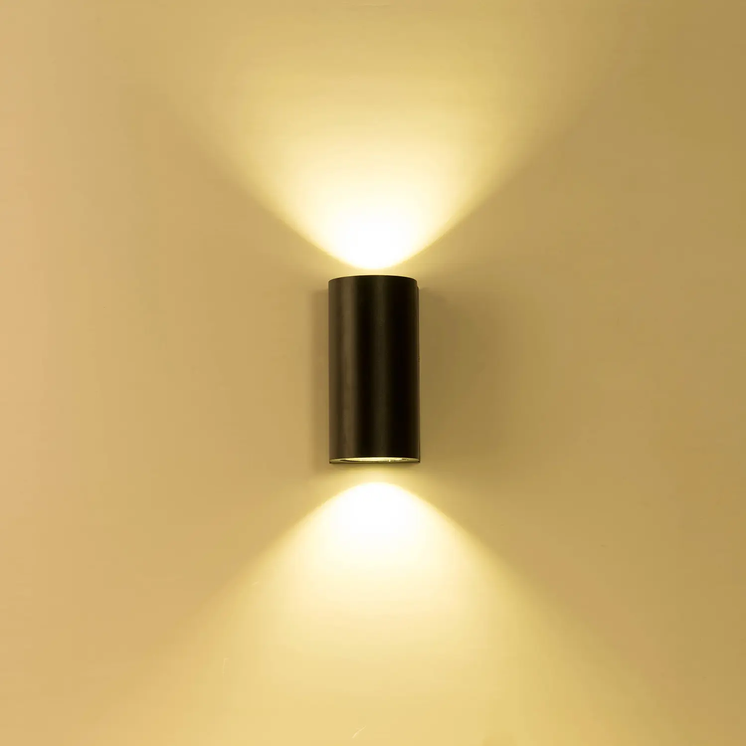 Kültéri fali LED lámpa 6W fekete IP65 vízálló (OUTDOOR-LED-1009-BLACK)