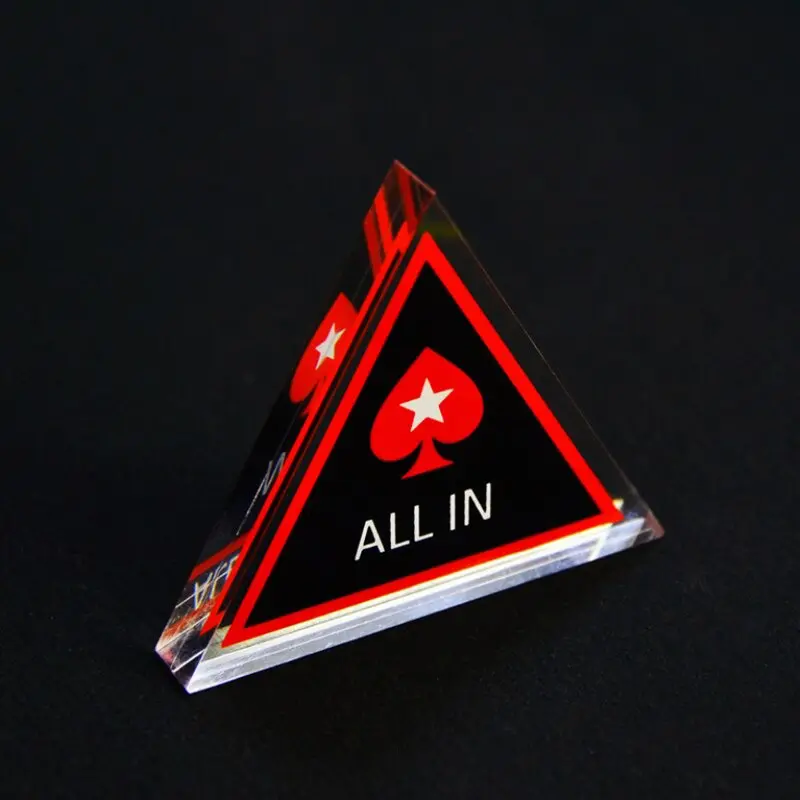 Dealer Button, žetón dealera pre poker, trojuholník (dealer-chip-triangle)