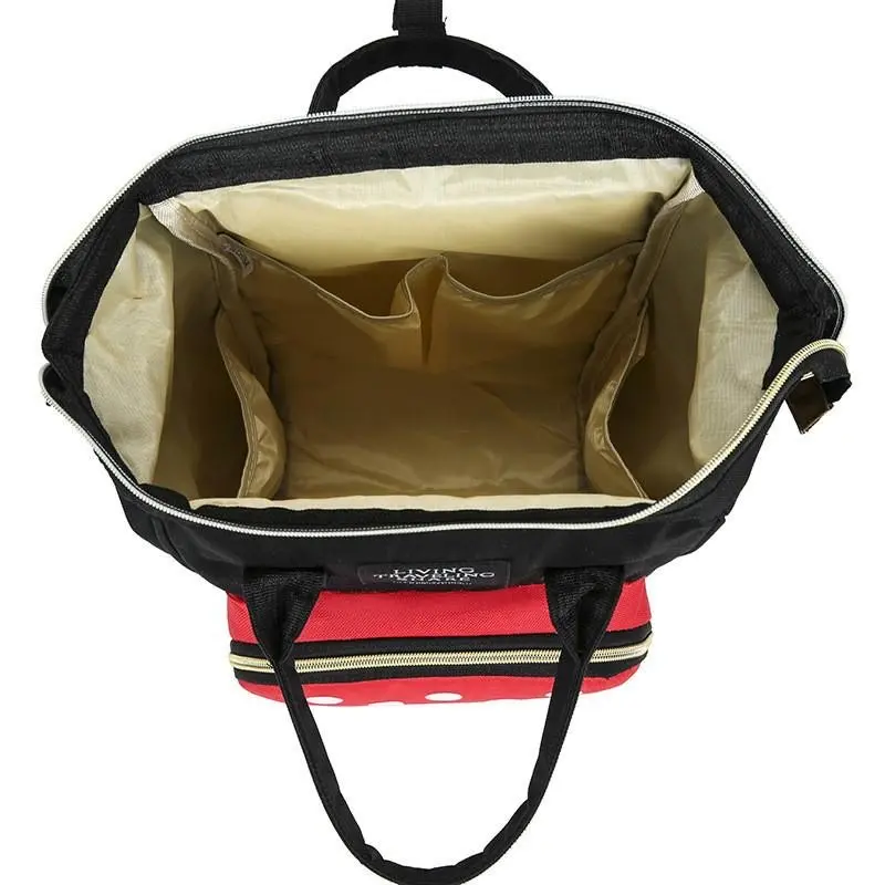 Pelenkázó hátizsák, pelenkázótáska pöttyös fekete-piros (diaper-bag-dotted-red)