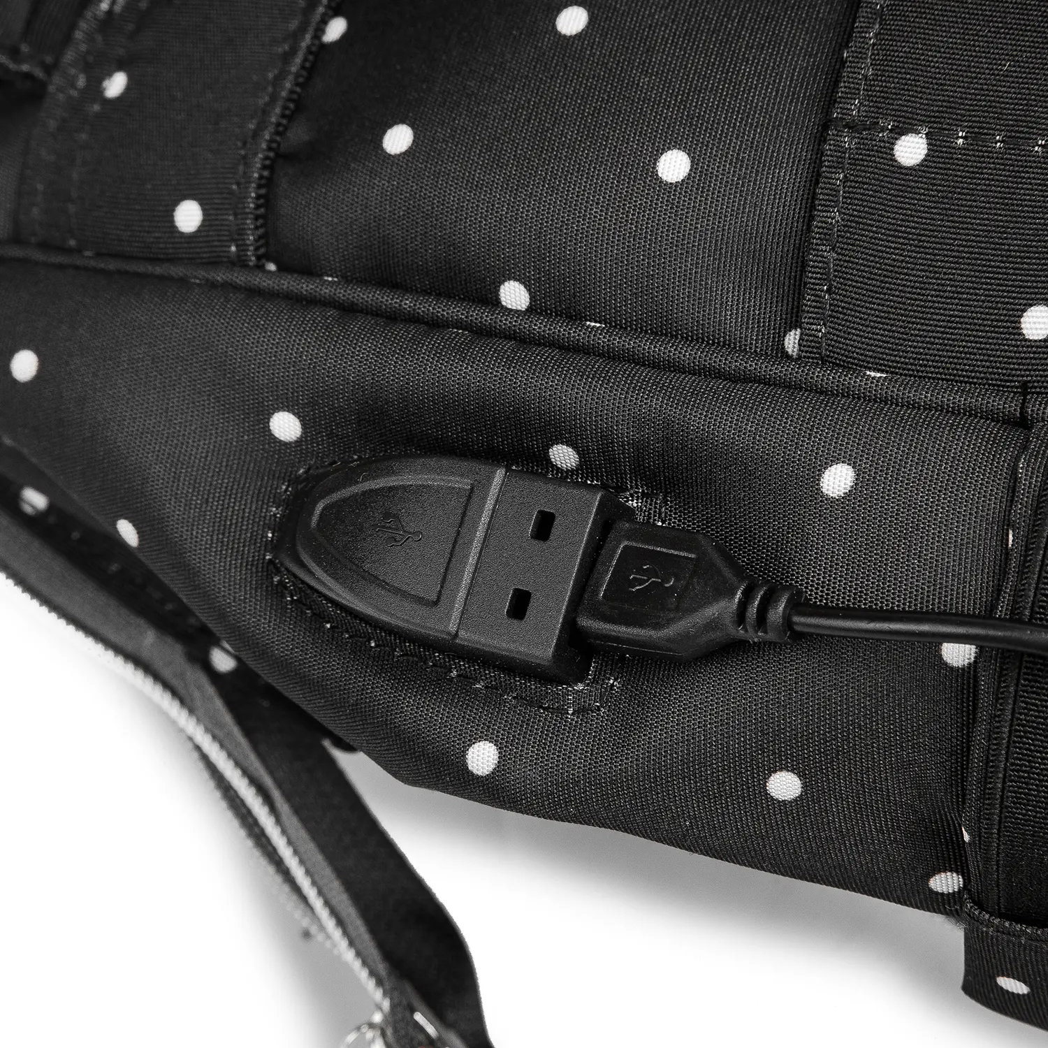 BaBee pelenkázó hátizsák, hátitáska, pelenkázótáska fekete színben, pöttyös (BABEE-M3-DOTTED-BLACK)