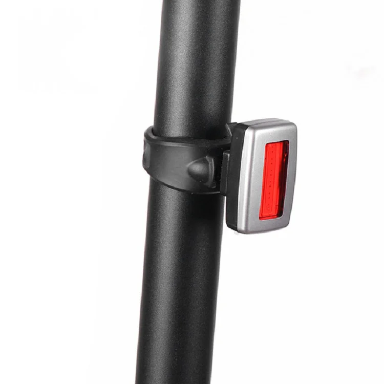 Kerképárra rögzíthető piros LED biciklilámpa, kerékpár világítás USB töltés, vízálló (XC-235R)