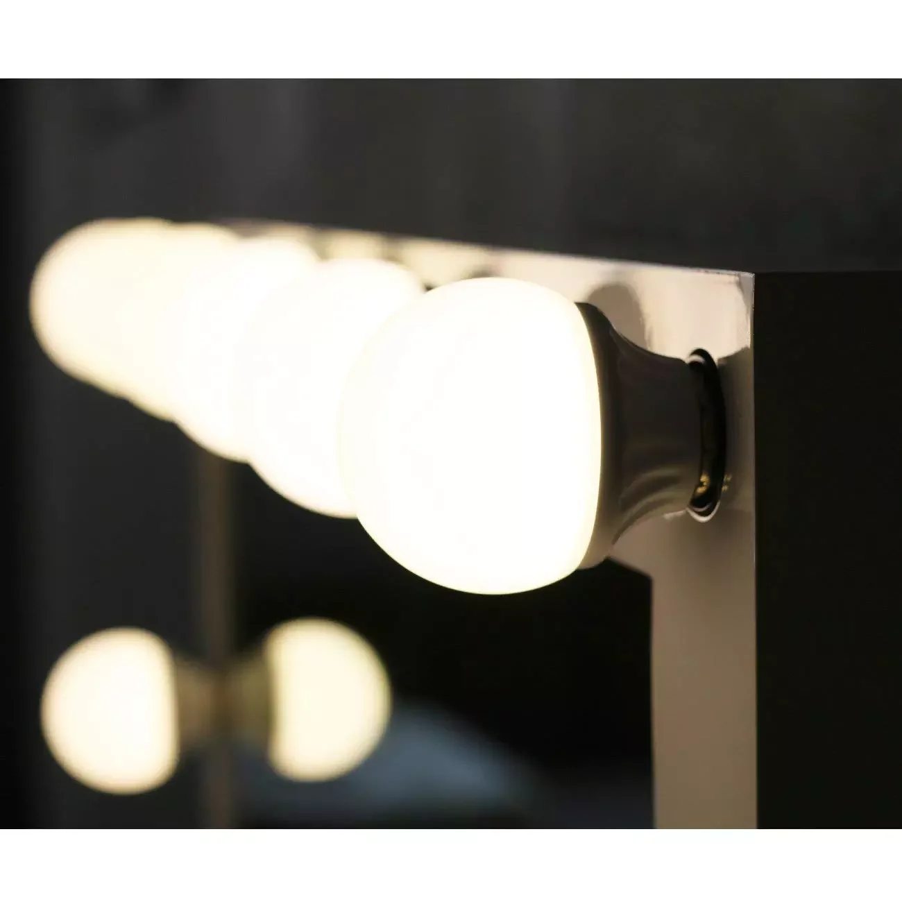 Hollywood tükör (HW-DC117-6) sminkes tükör hideg fehér 14x3W LED sminktükör
