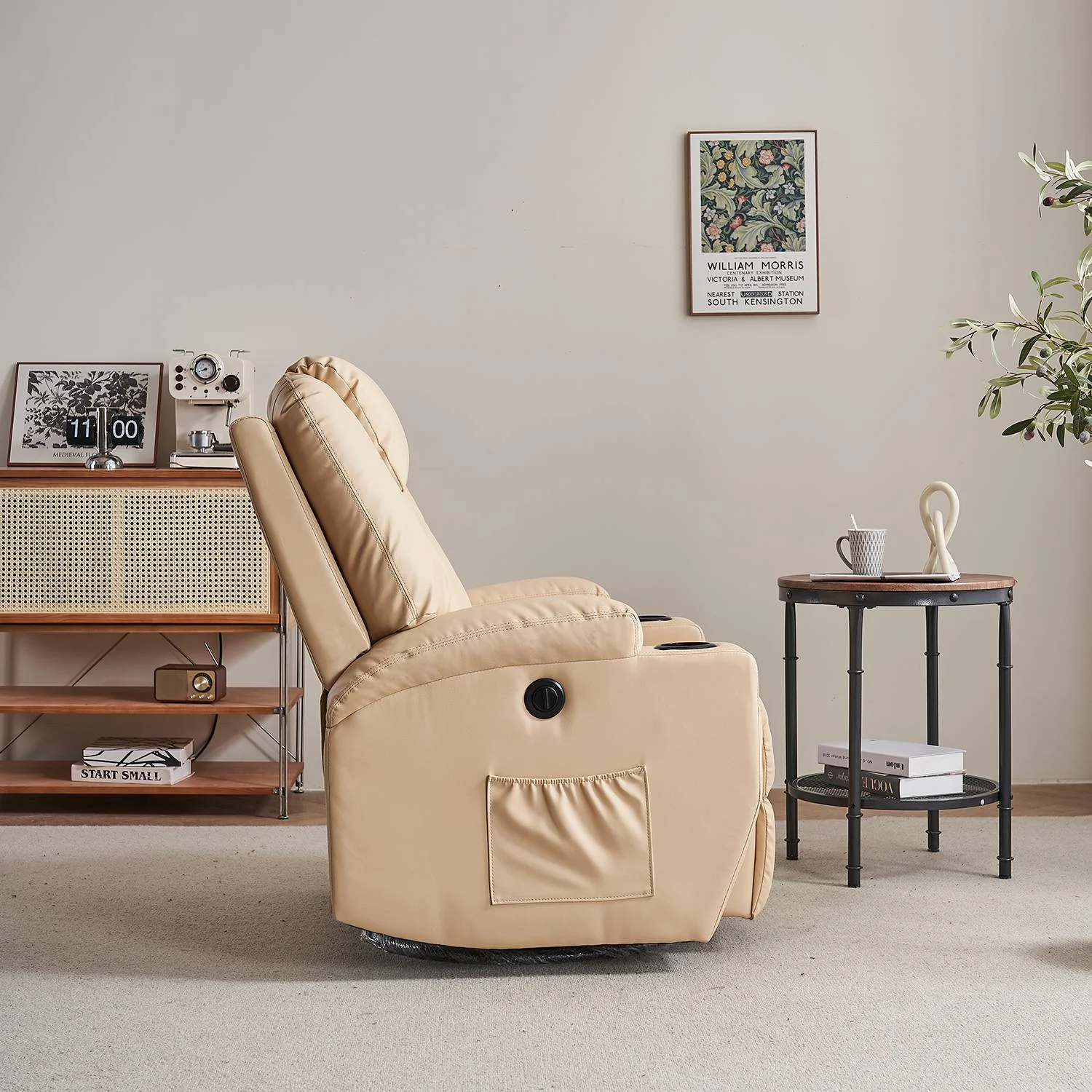 Relax fotelágy elektromosan dönthető háttámlával, lábtartóval, pohártartóval, vibrációs masszázzsal bézs műbőr (ELEC-MASS-CUP-BEIGE-PU)