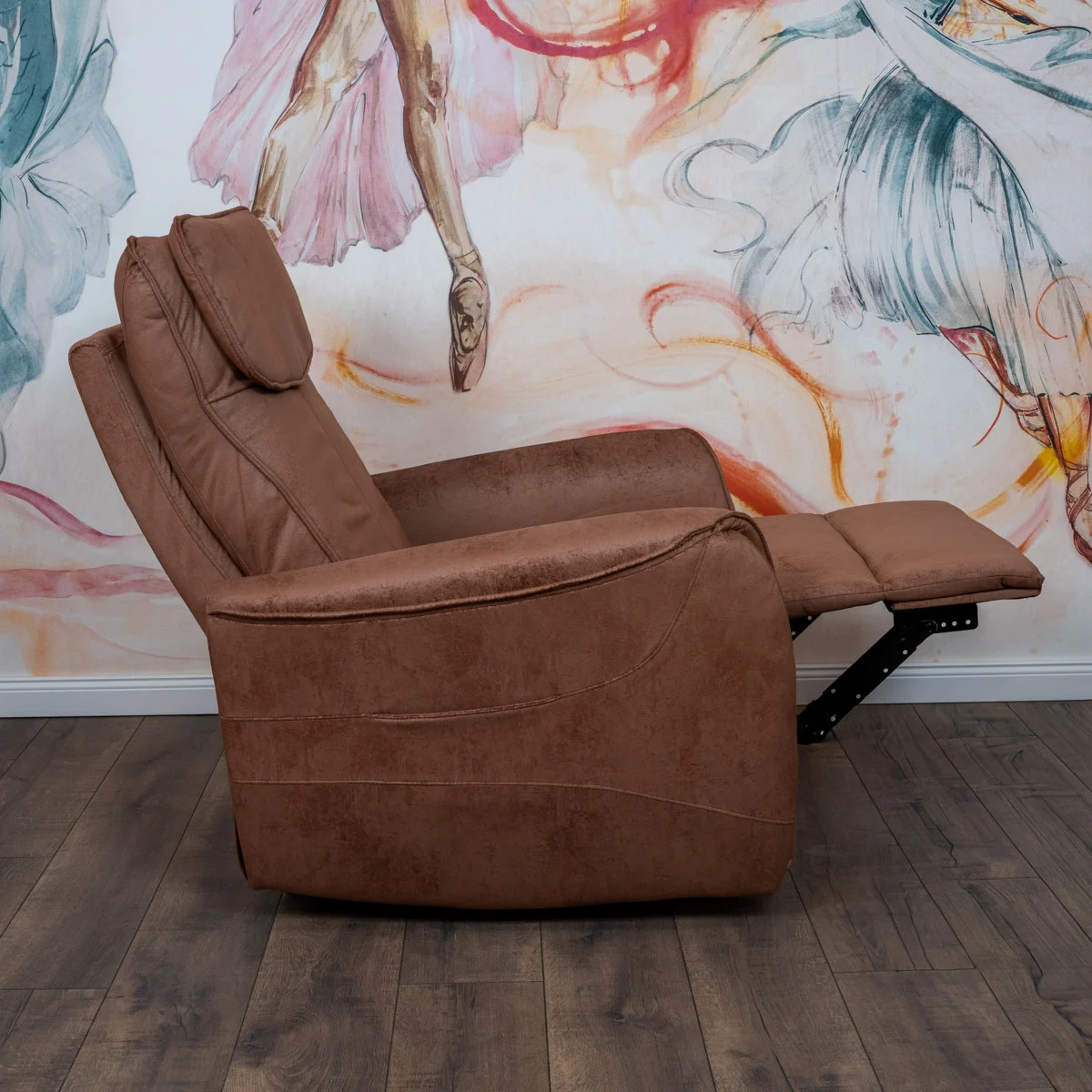 Elektromos relax fotel görgős masszázzsal barna, magyar nyelvű távirányító szövet