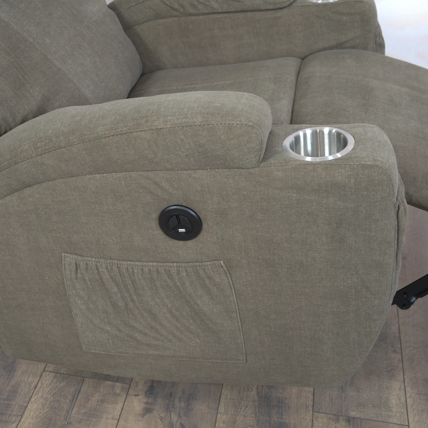 Elektromos relax fotelágy 8 pontos masszázs magyar nyelvű távirányítóval, ringató és forgatható funkció rozsdamentes pohártartó vízlepergető textil barna 8#