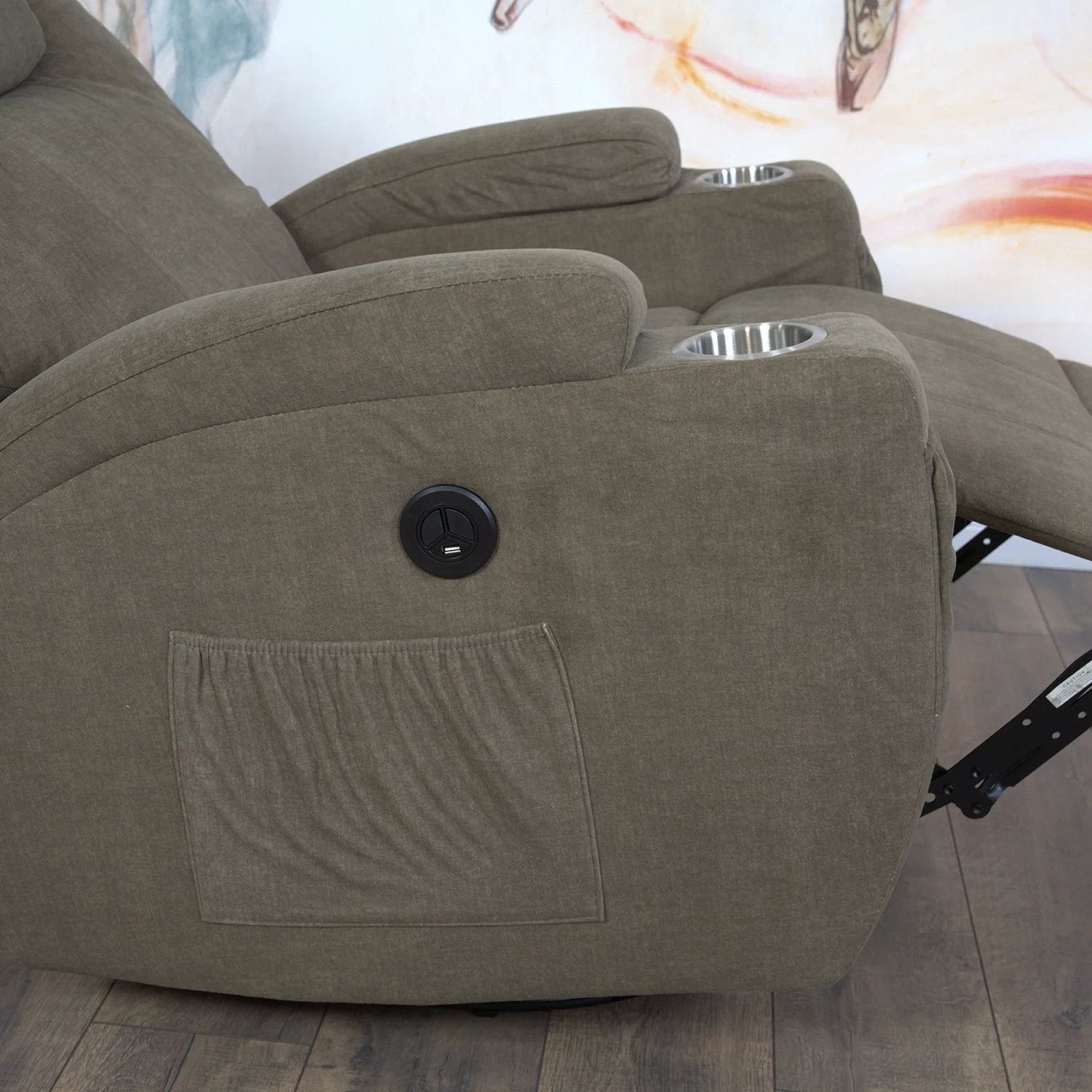 Elektromos relax fotelágy 8 pontos masszázs magyar nyelvű távirányítóval, ringató és forgatható funkció rozsdamentes pohártartó vízlepergető textil barna 8#