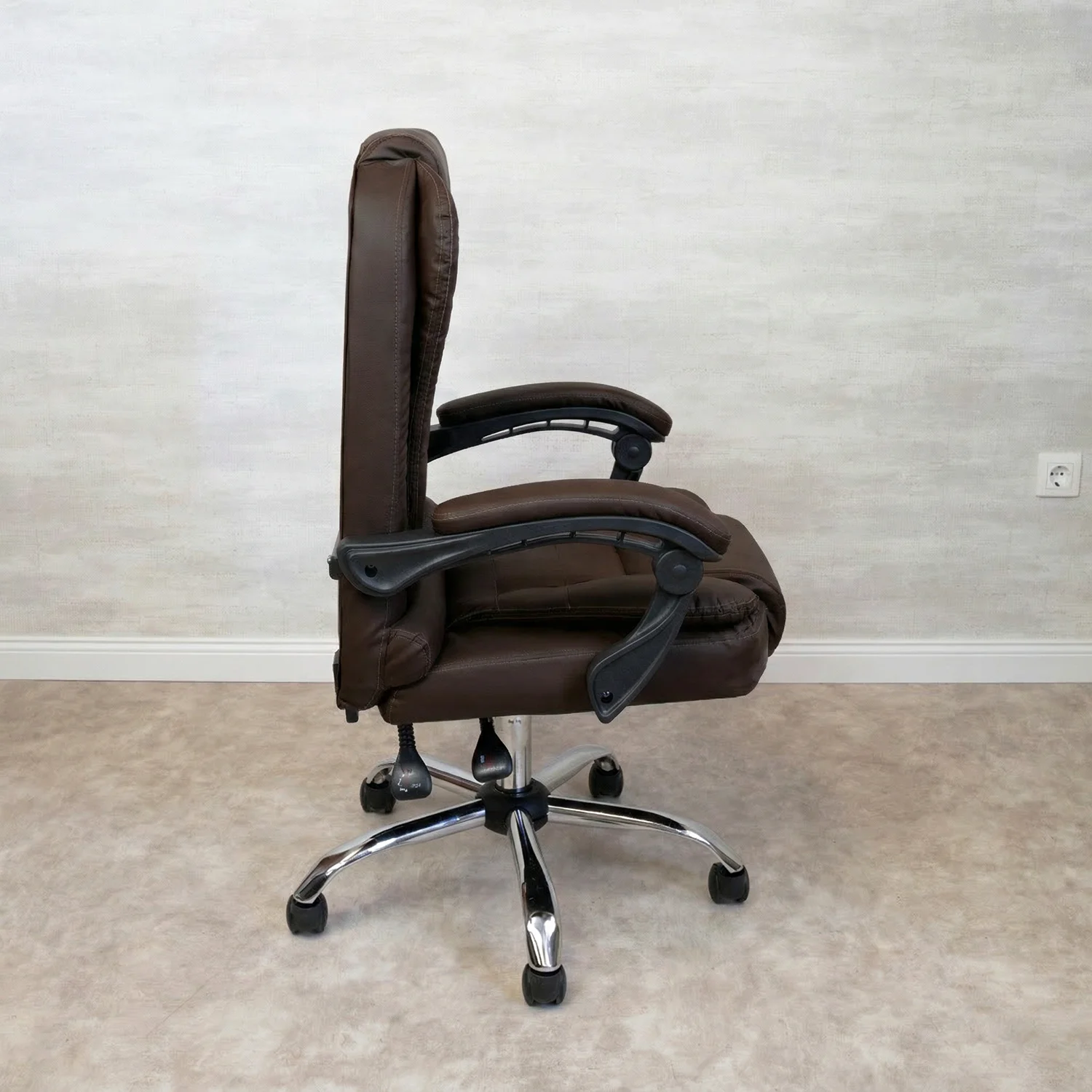 Kancelárske kreslo, otočné kreslo hnedé (JM-09-BROWN-6)