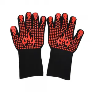 Hőálló grill kesztyű 1 pár fekete piros lángokkal (BBQ-GLOVES-RED-FLAMES-2)