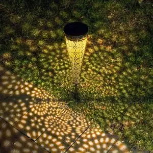 Kültéri napelemes lámpa, kerti világítás (VLUX-D-001-05)